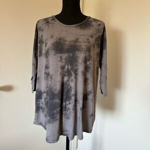 Gray Tie Dye Top